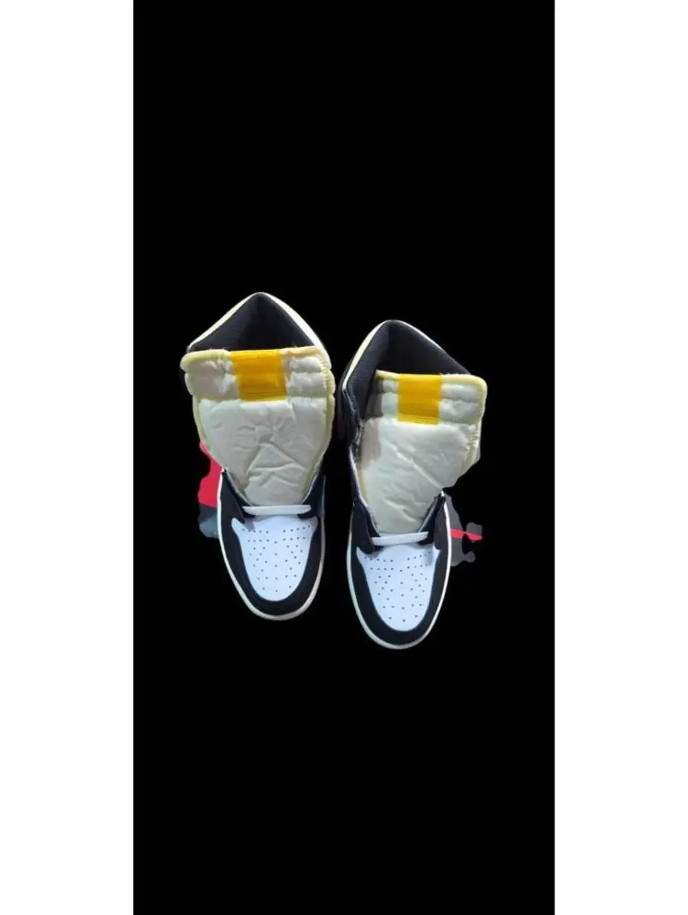 Nike Air Jordan 1 Retro High OG Volt 2021 9.5M 555088-118